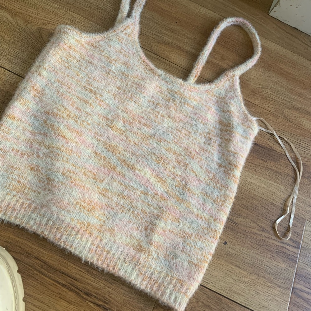 Crop fluffy multicolor top